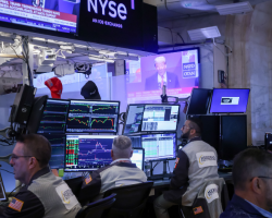 SP500-and-Dow-Climb-on-Cooling-Inflation-Global-Currencies-React-to-Fed-Outlook-Preview